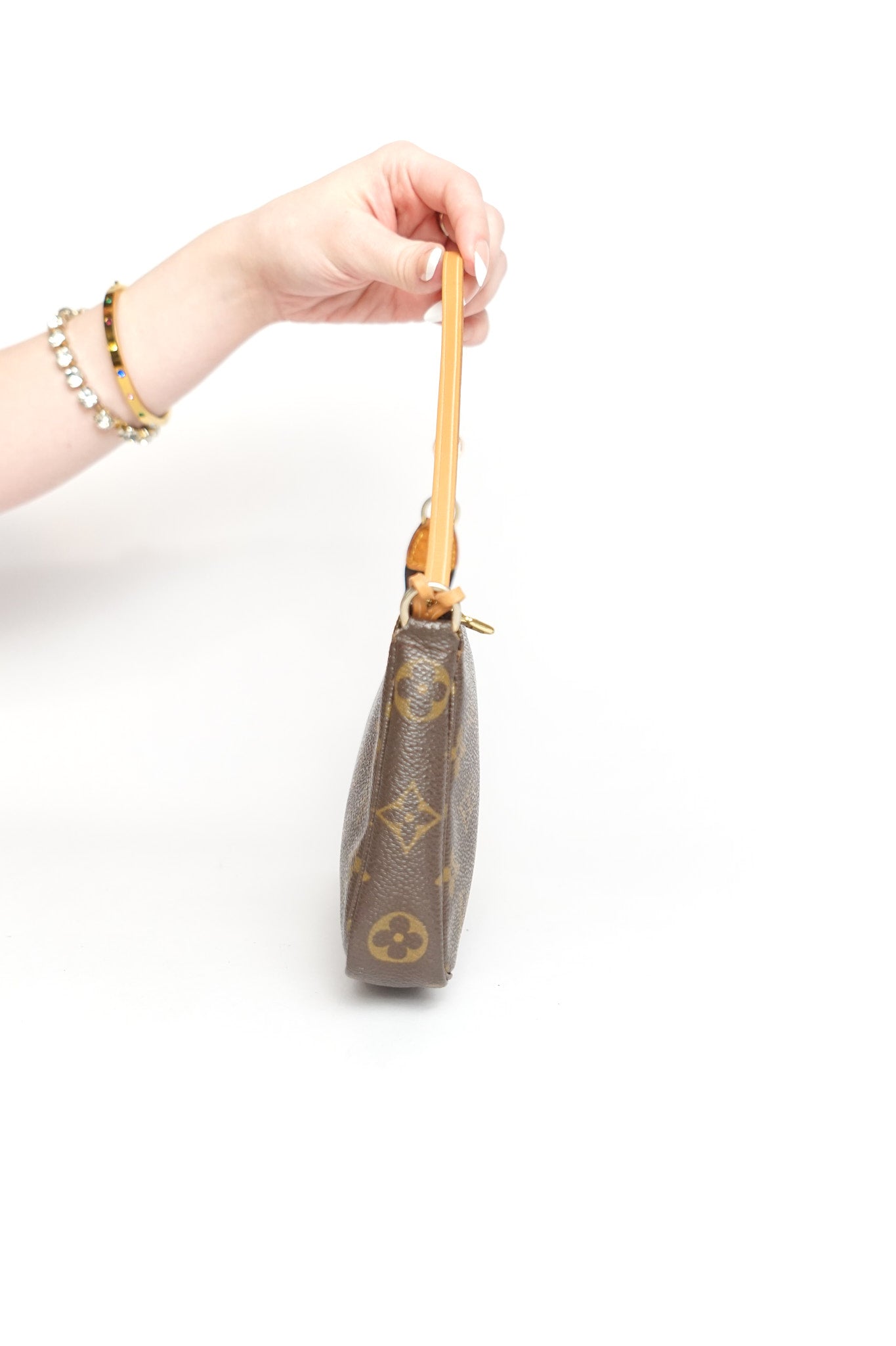 Louis Vuitton Monogram Pochette