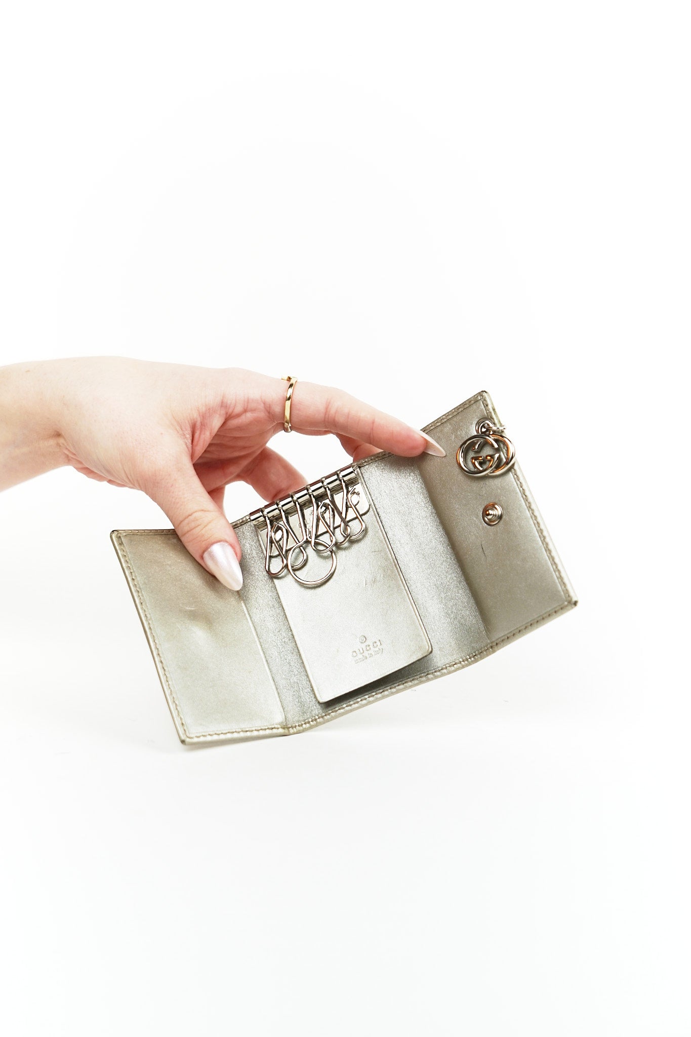 Gucci Silver Leather Key Holder Wallet