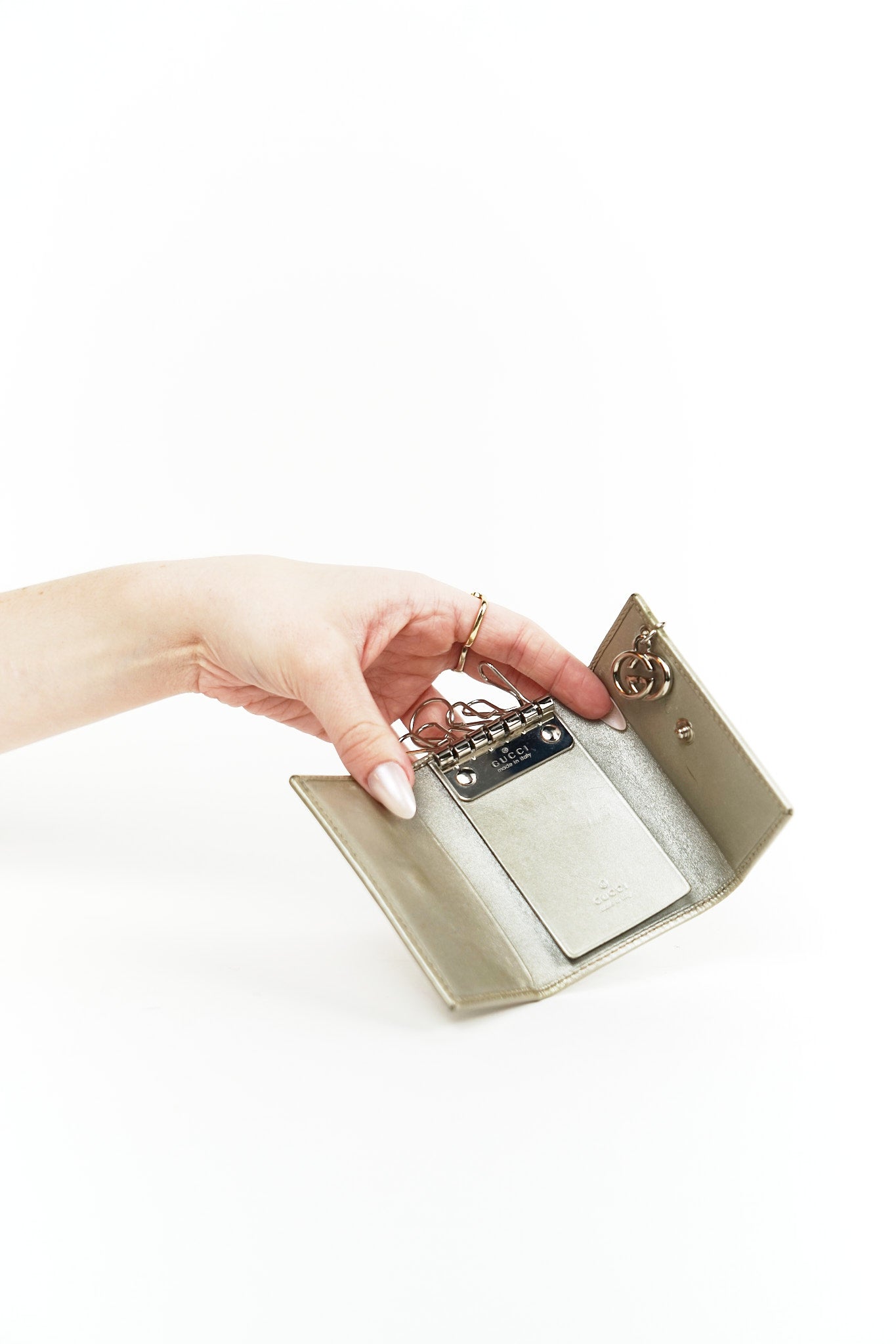 Gucci Silver Leather Key Holder Wallet