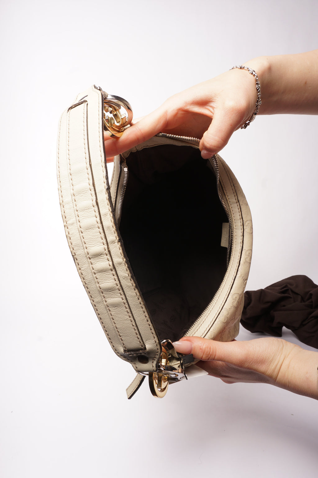 Gucci Beige Interlocking G Twins Shoulder Bag