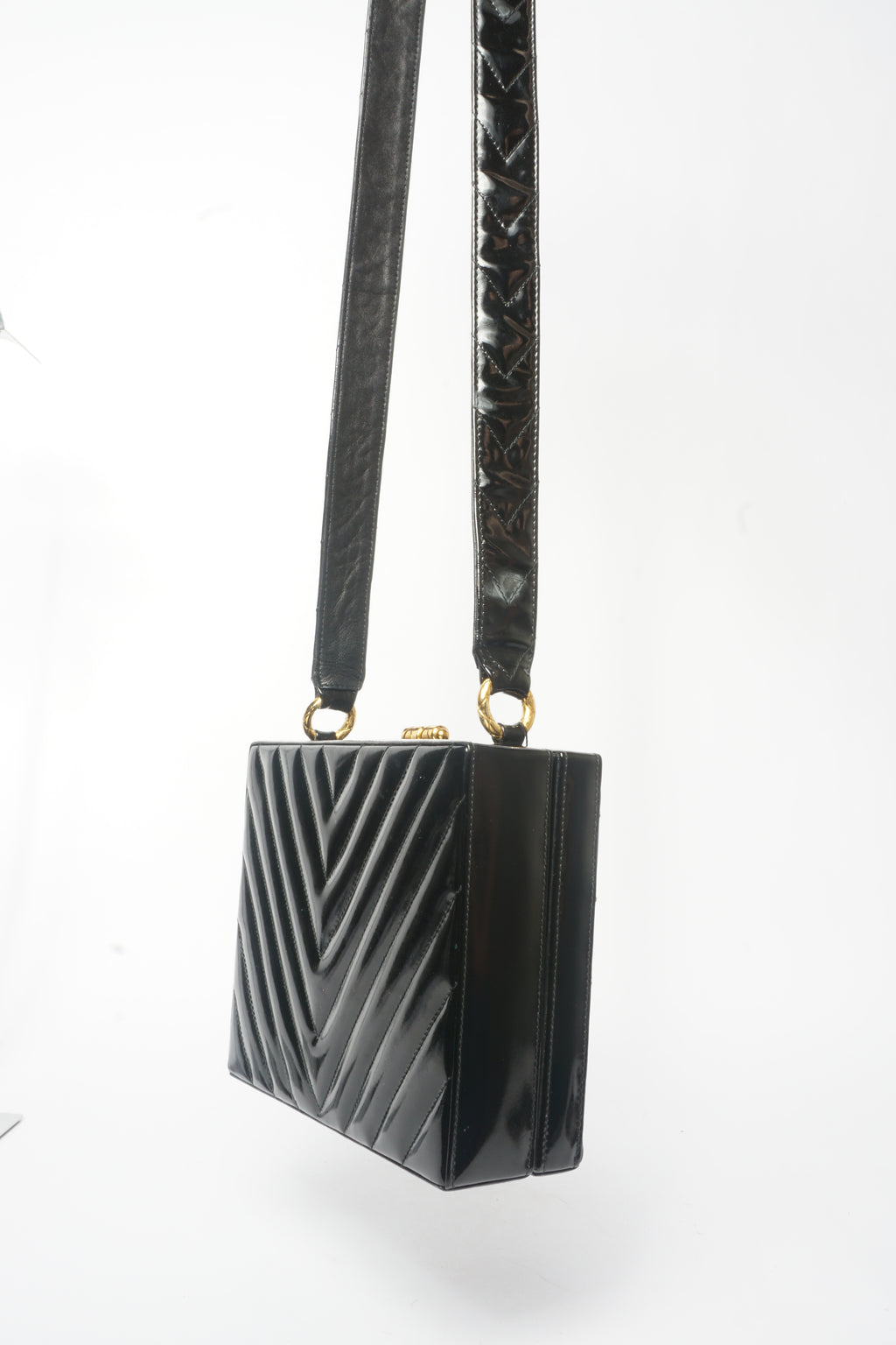 Chanel Vintage Chevron CC Patent Leather Box Bag