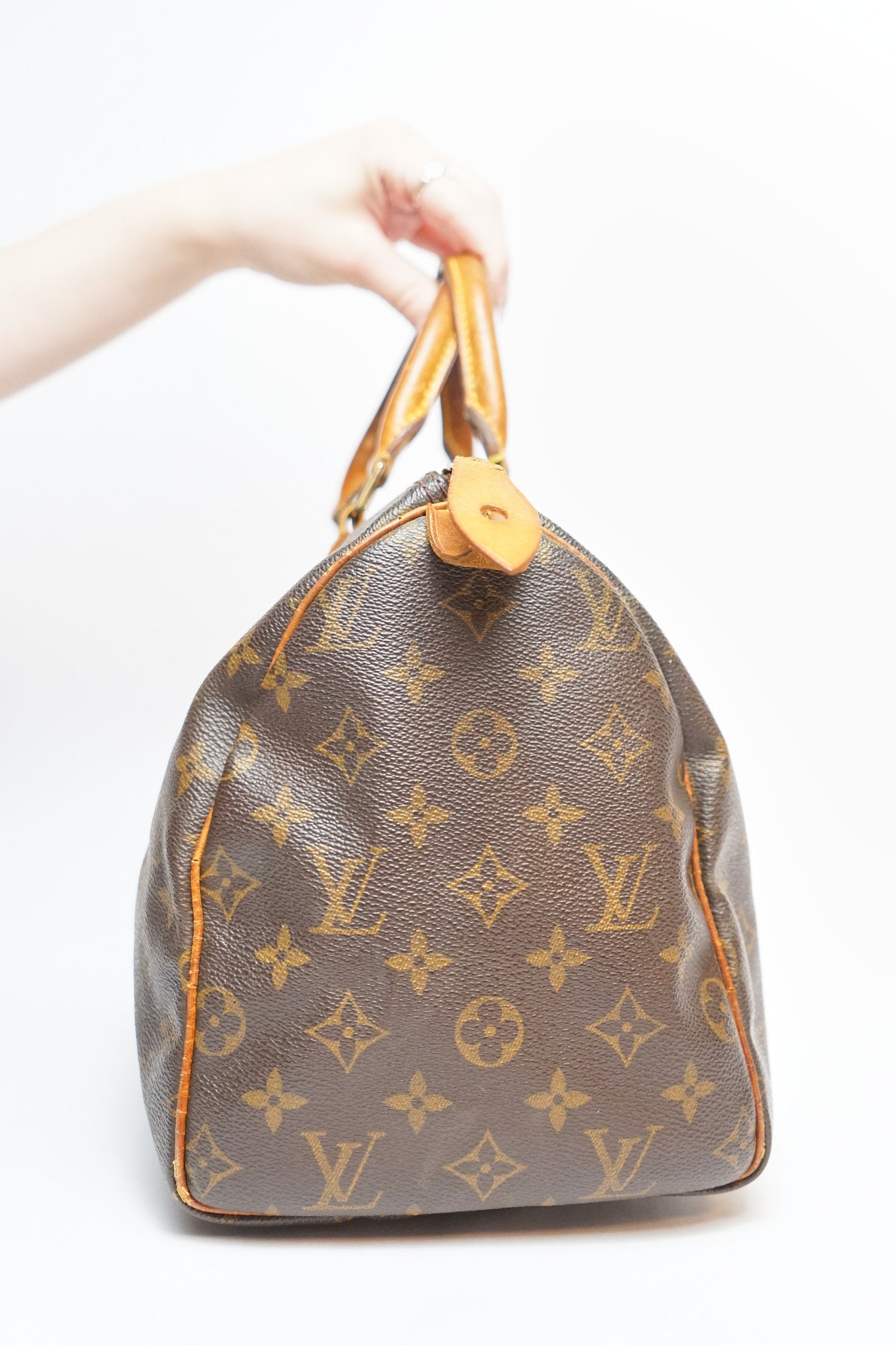 Louis Vuitton Monogram Speedy 30