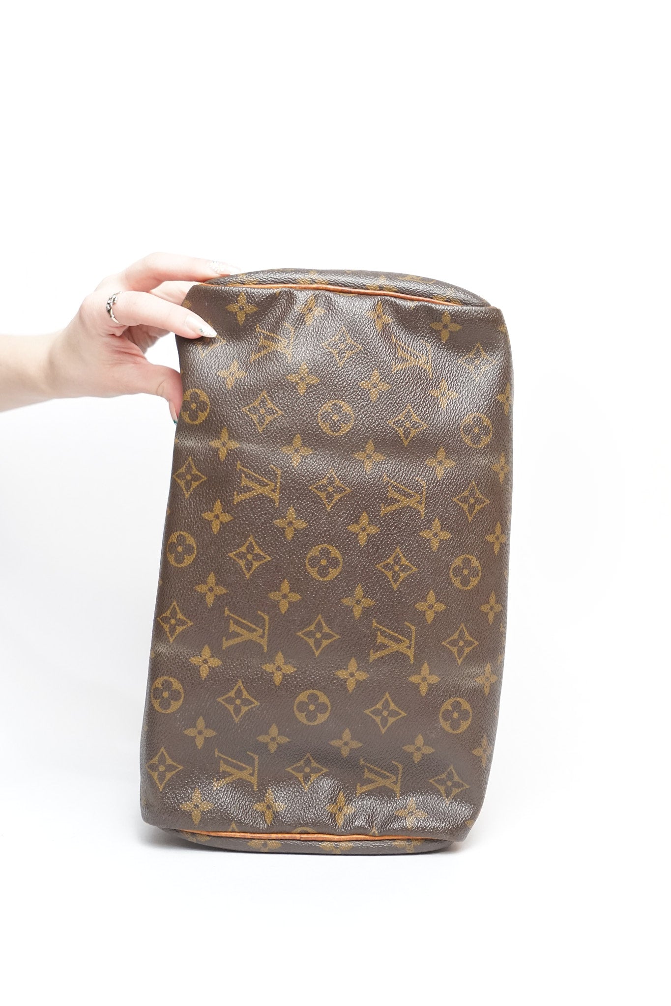 Louis Vuitton Monogram Speedy 30