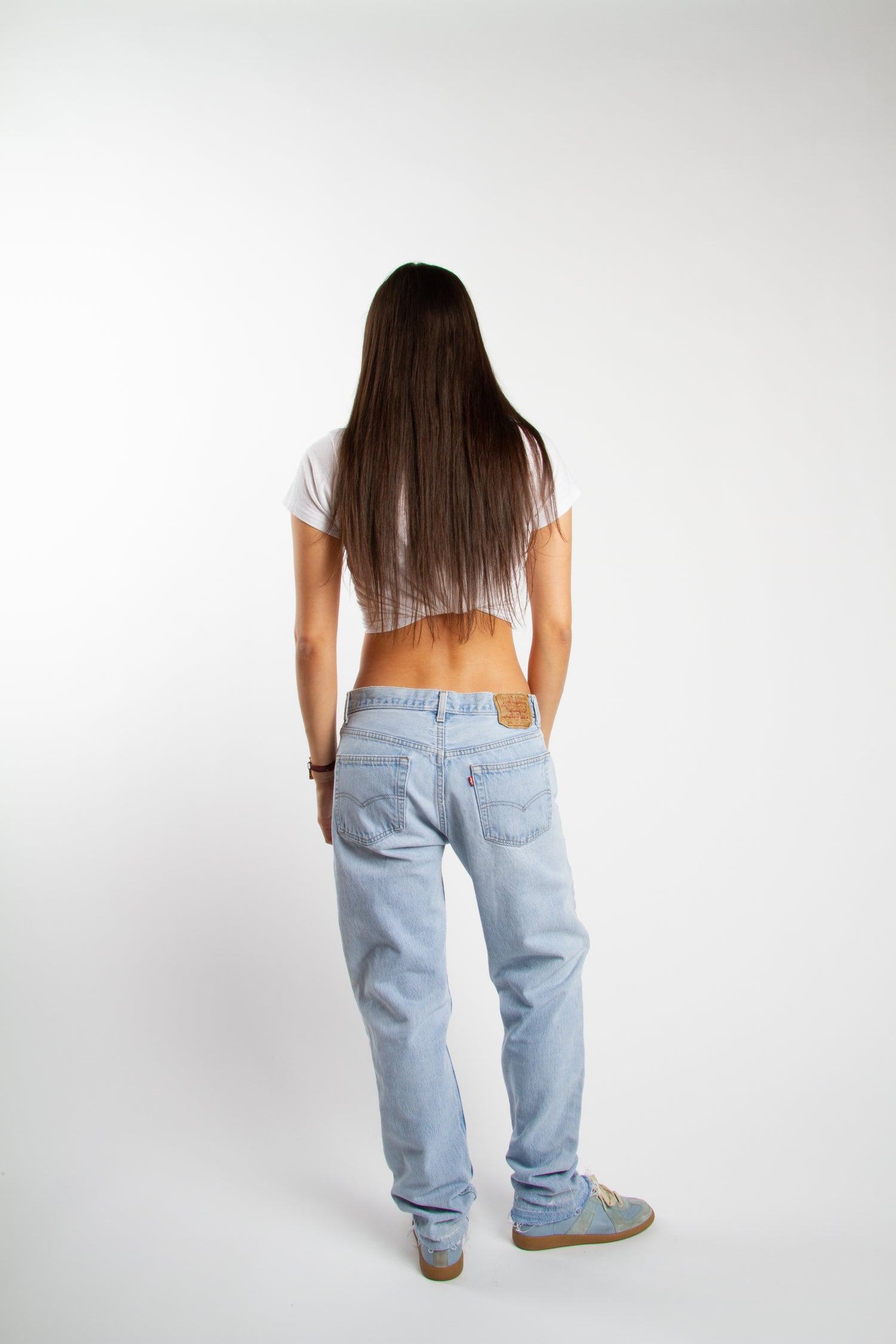 Vintage Levi's  501  Size 33 | Mid Rise Straight Leg Fit Light Medium Wash USA Denim Jeans  | 33" XL 16