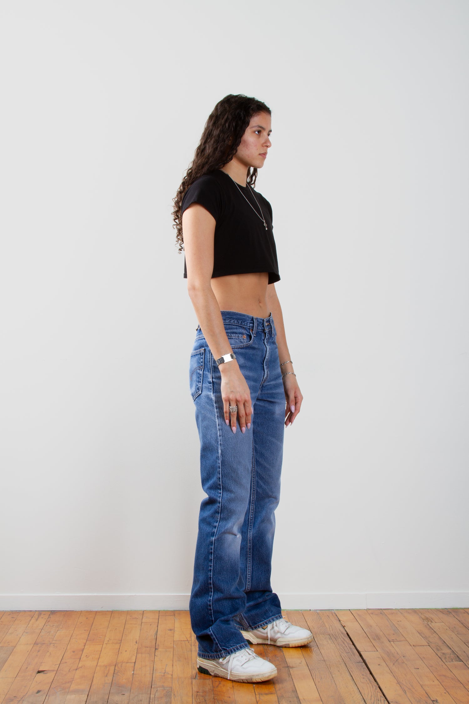 Vintage Levi's 507 Size 30 | High Rise Straight Leg Distressed Medium Wash Denim | 30" M 10